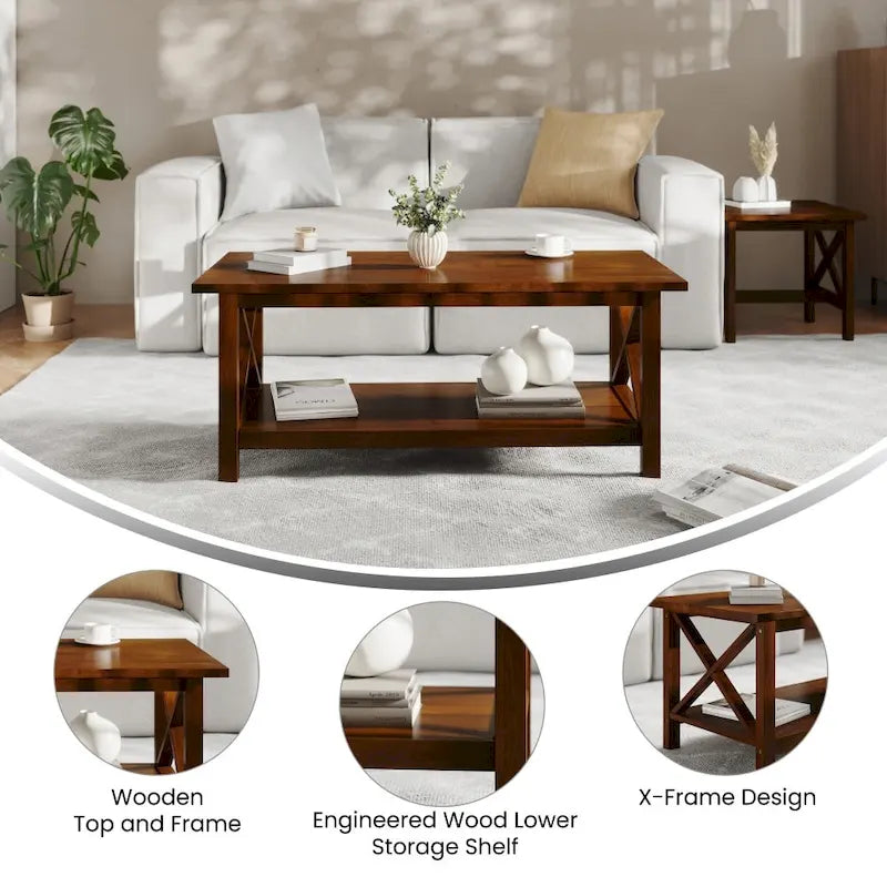 Klassischer Couchtisch aus Massivholz im Landhausstil