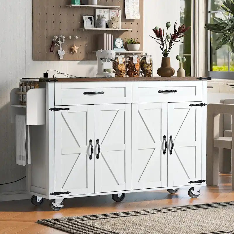Isola da cucina in stile rustico con prese elettriche e pannelli ribaltabili